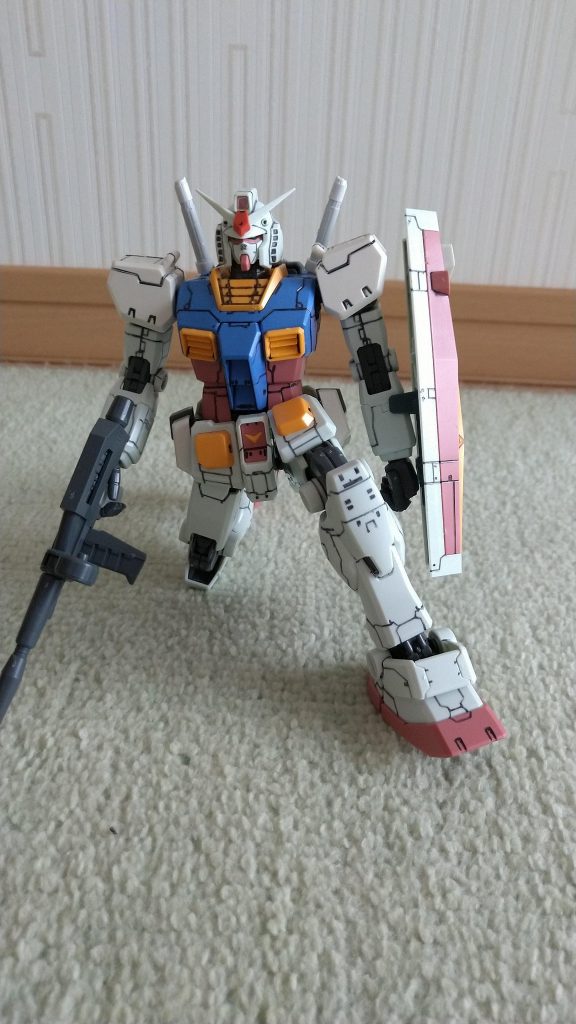 立ち膝ポーズ。なんとなく、ver3.0よりもシックリ来てる感がある…ような気がします。