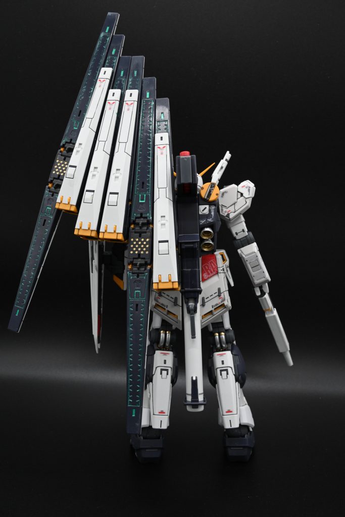 フィンファンネルの色は割と気に入ってる。