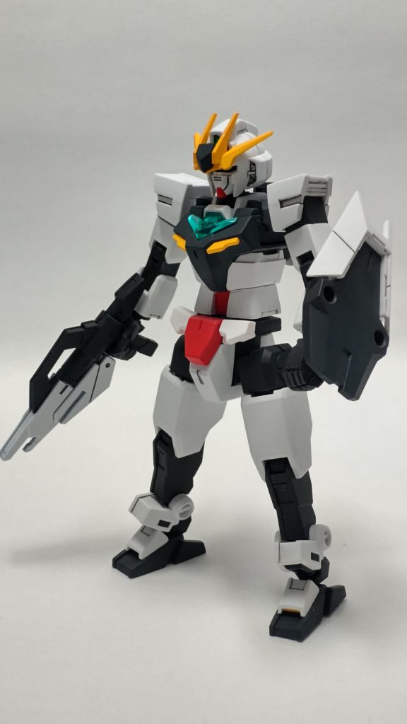 コアガンダム(νガンダムカラー)基本はコアガンダムですがアンテナをハイニューブレイブの物に変更して足、腰の部分で1mmずつ延長してあります