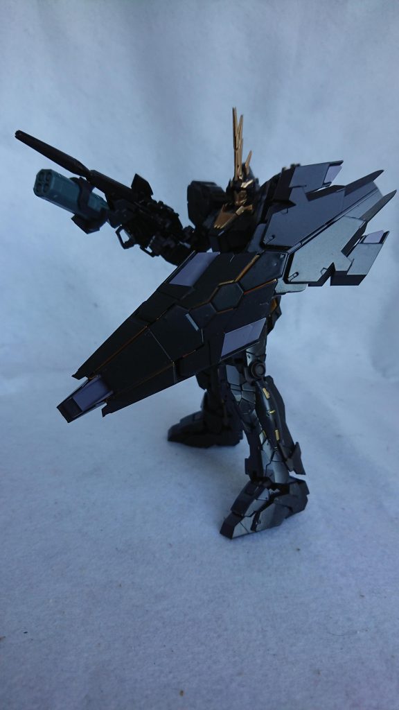 ユニコーン系は、ユニコーンモードが好き。NT-Dになると敢えて人外に見えるようにデザインしているそうですね。人の内面に秘めた可能性の隠喩だそうです。