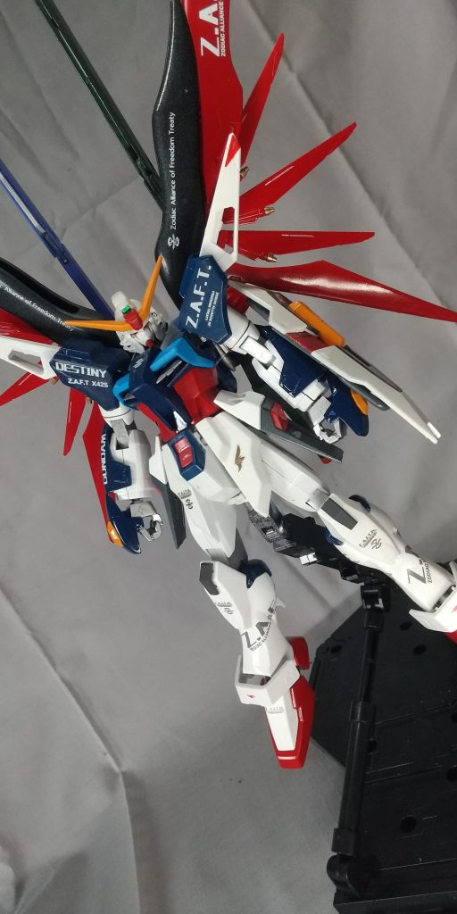 MG ガンダム デスティニー–3枚目/制作者：666