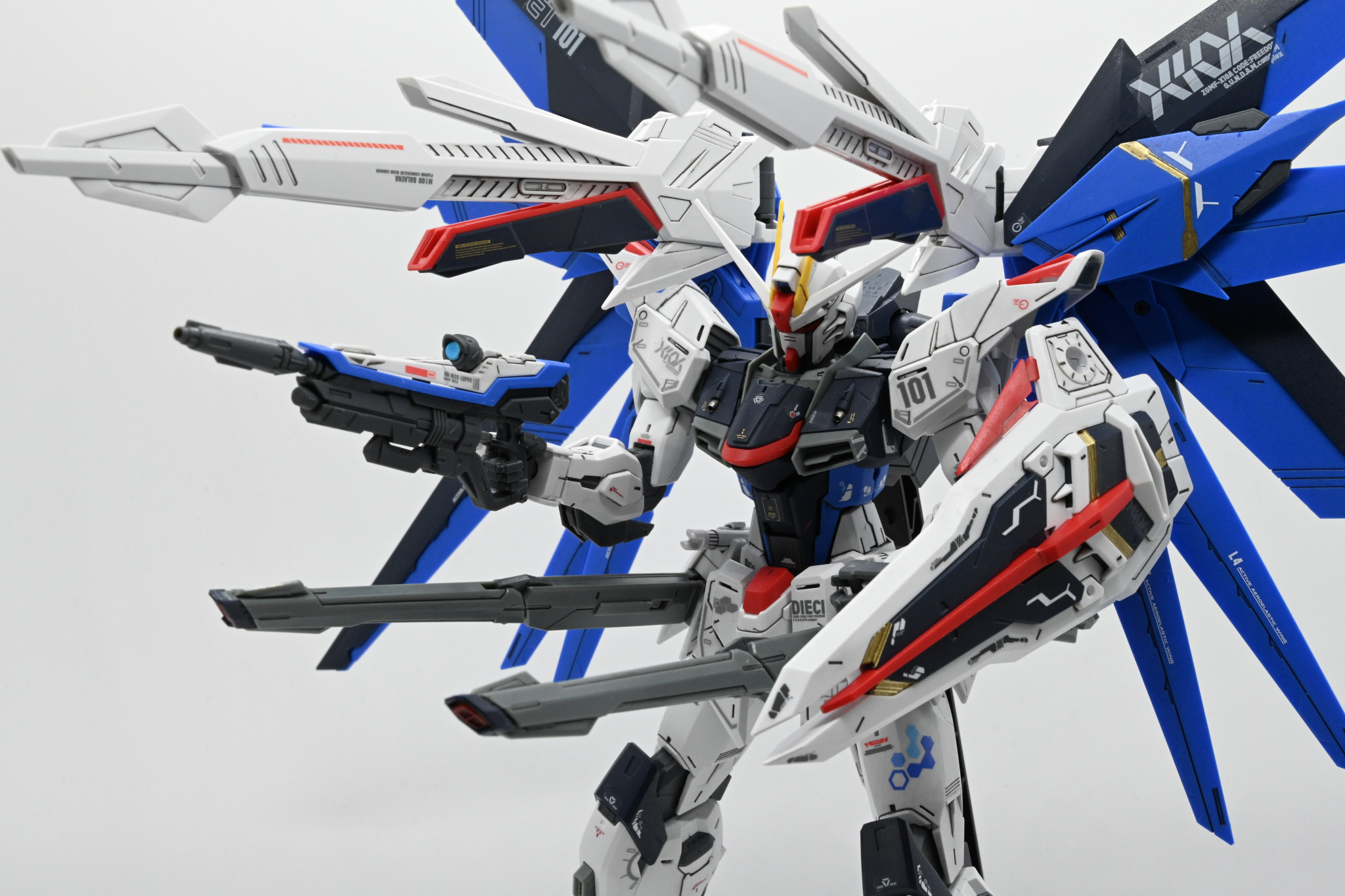 ガンプラ クリアカラーセットMGフリーダム2.0MGジャスティス - おもちゃ