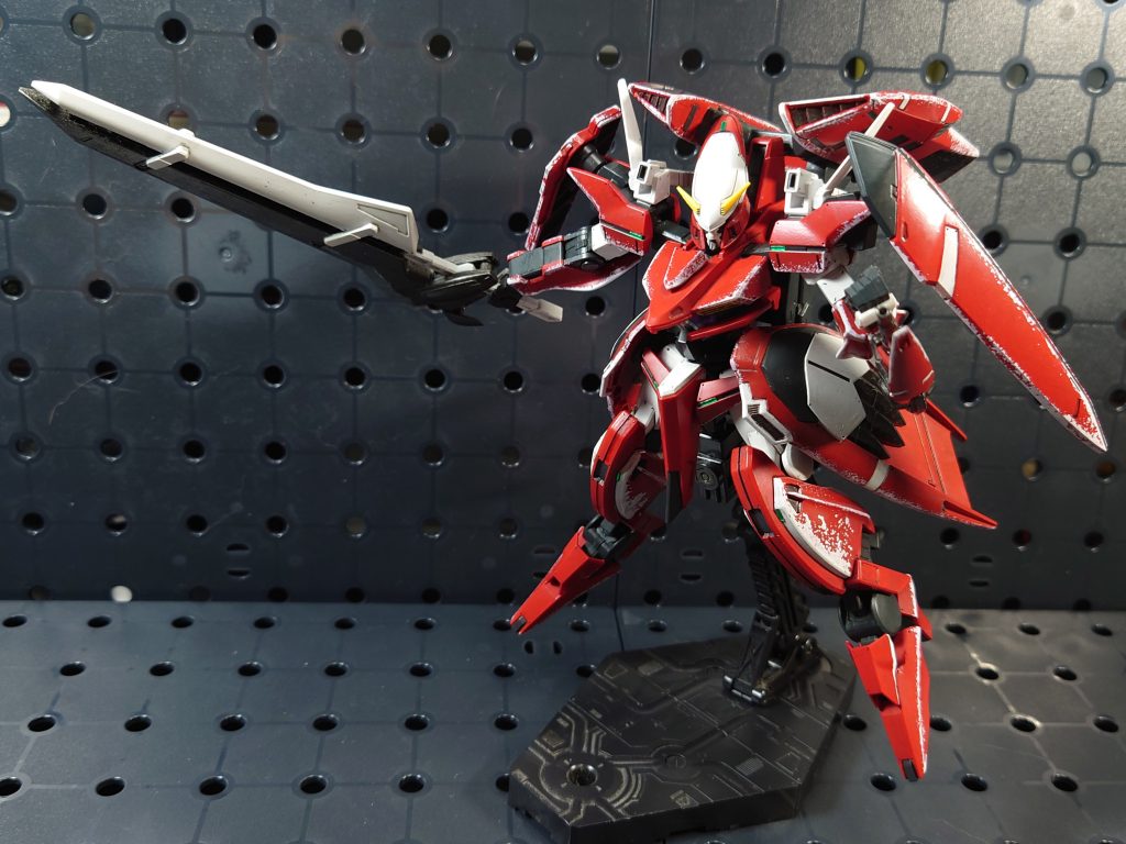 近接、中距離の高機動タイプかな。