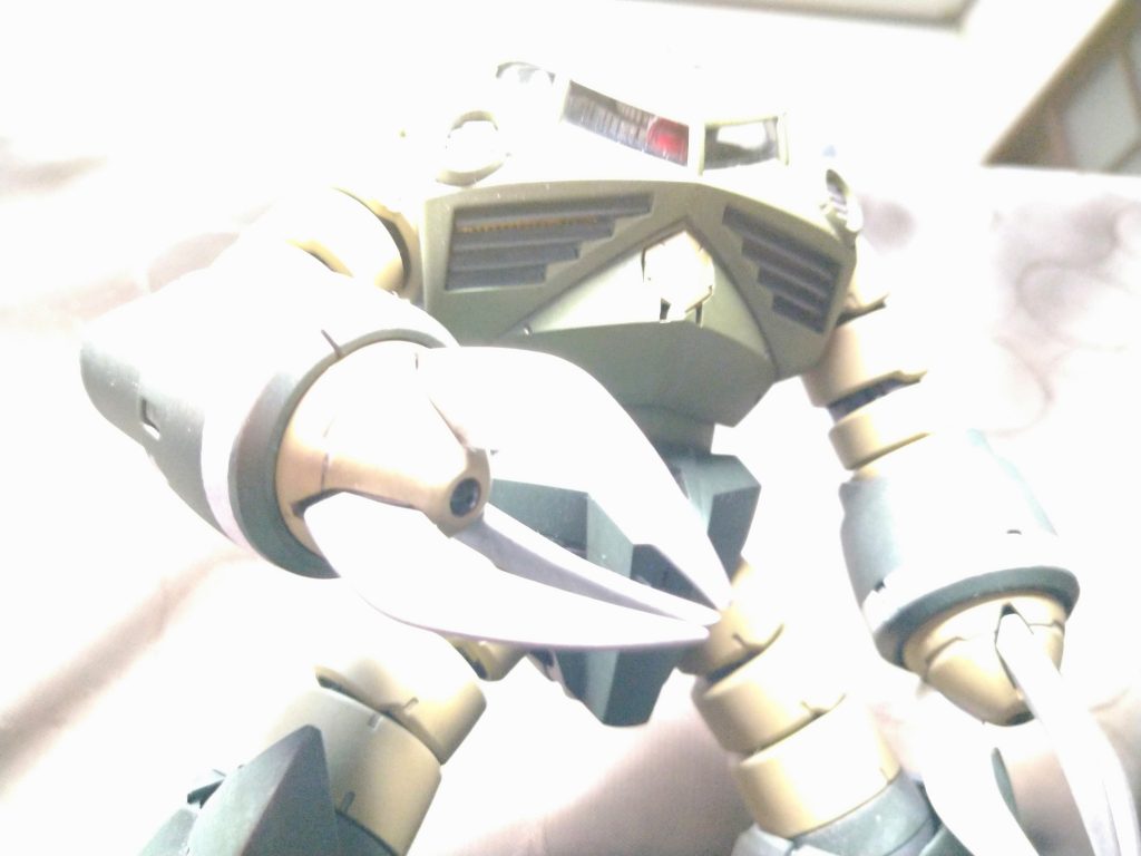 白帯は筆塗りで、あえて粗めに。下色が透けるように。きっと、綺麗には塗れないよね?という妄想。