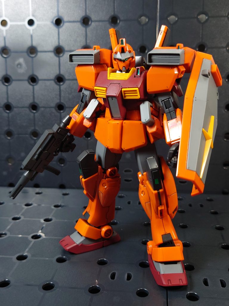 ジムⅢ クゥエルですね。