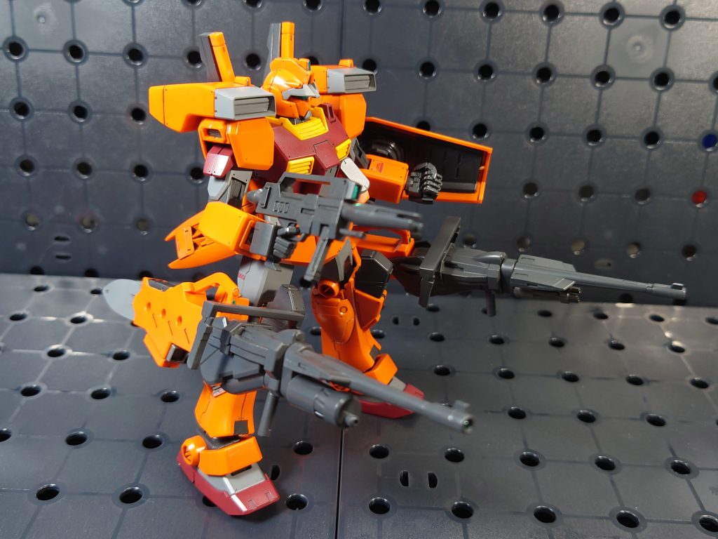 宇宙空間なら運用可能かな。重力圏内だとバランスが悪い。