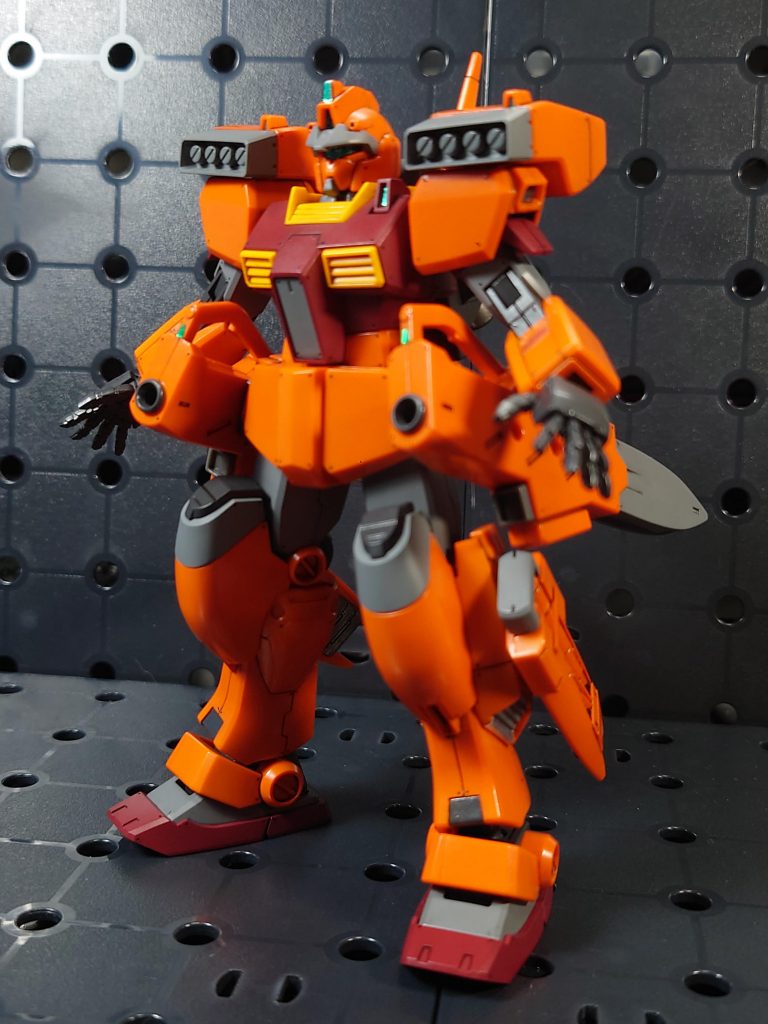 ビームマスターのノーマル。バインダーにセンサーとダクトを追加してます。