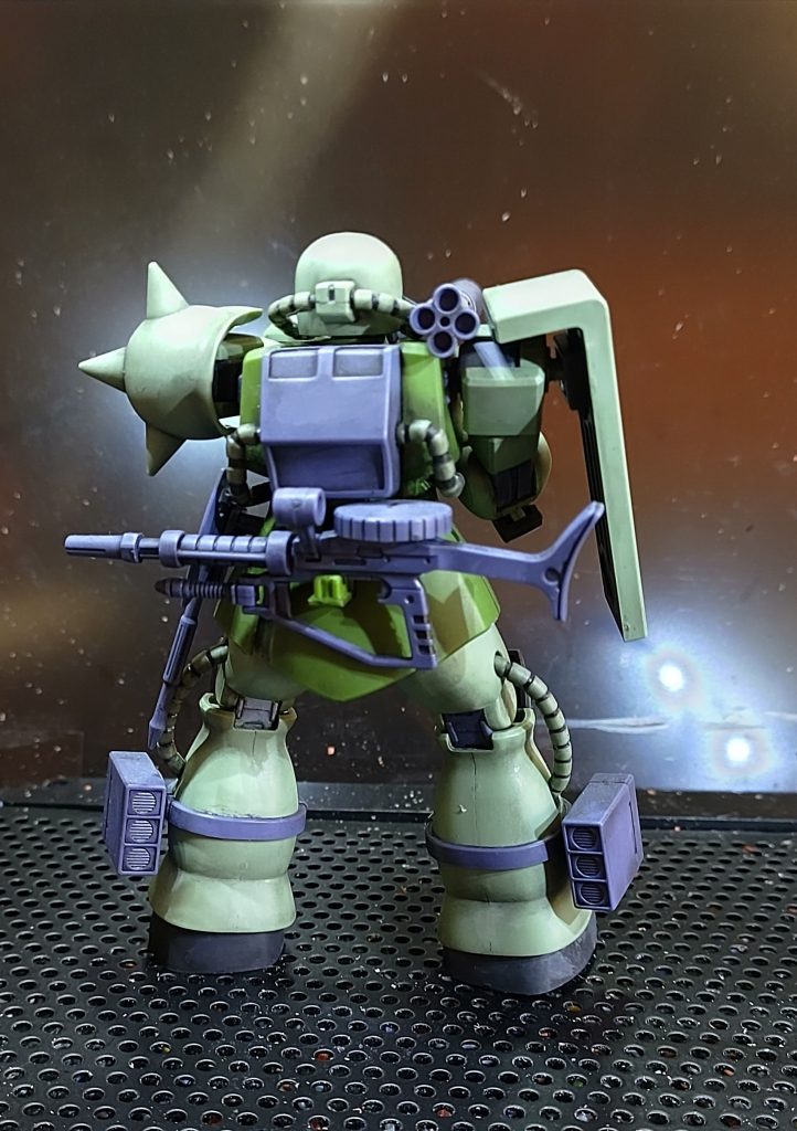 ザクⅡ–4枚目/制作者：gorimotsu