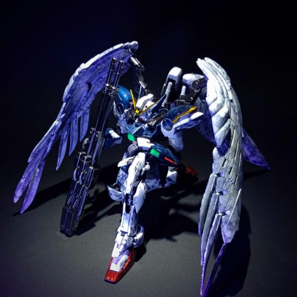 RGウイングガンダムゼロEW蛇紋塗装