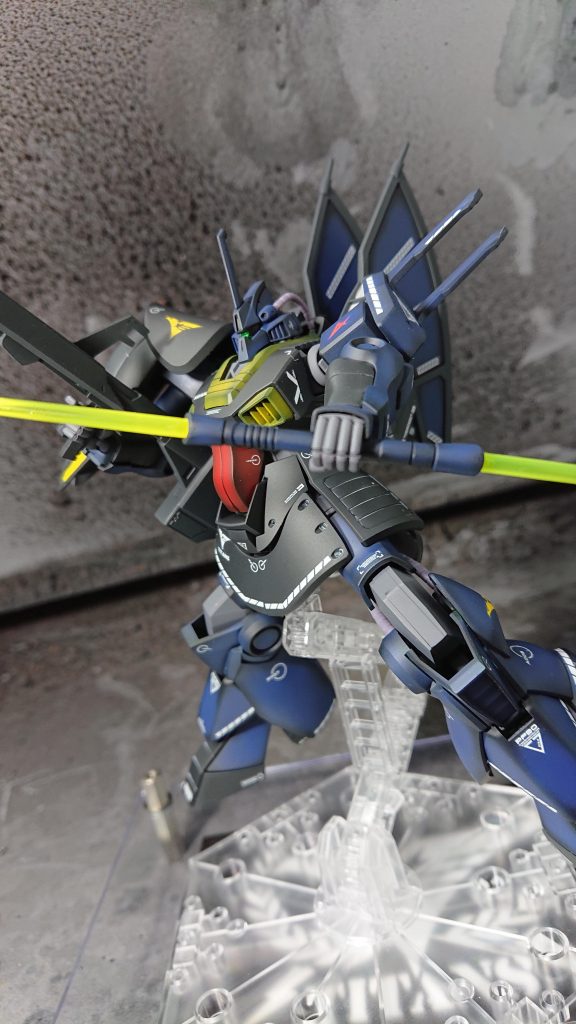 REディジェのパッケージのポージングを意識してます。