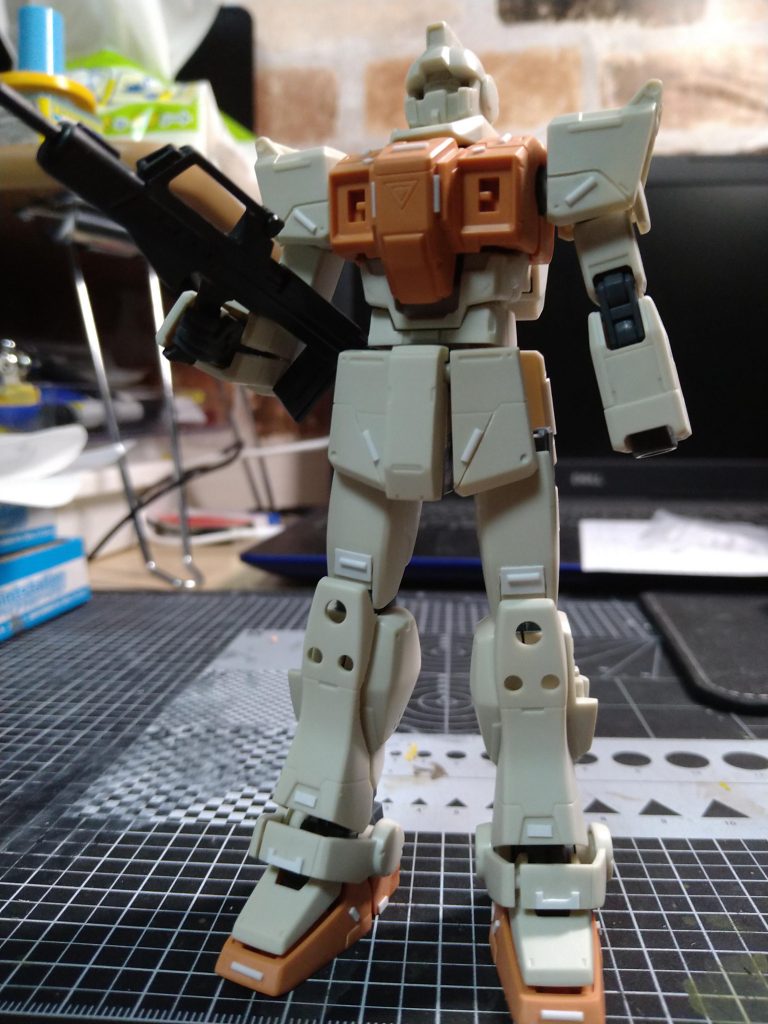 仮組み時の様子。いつも通り水性ホビーカラーの筆塗りなので完成まで時間かかってしまいます(汗)