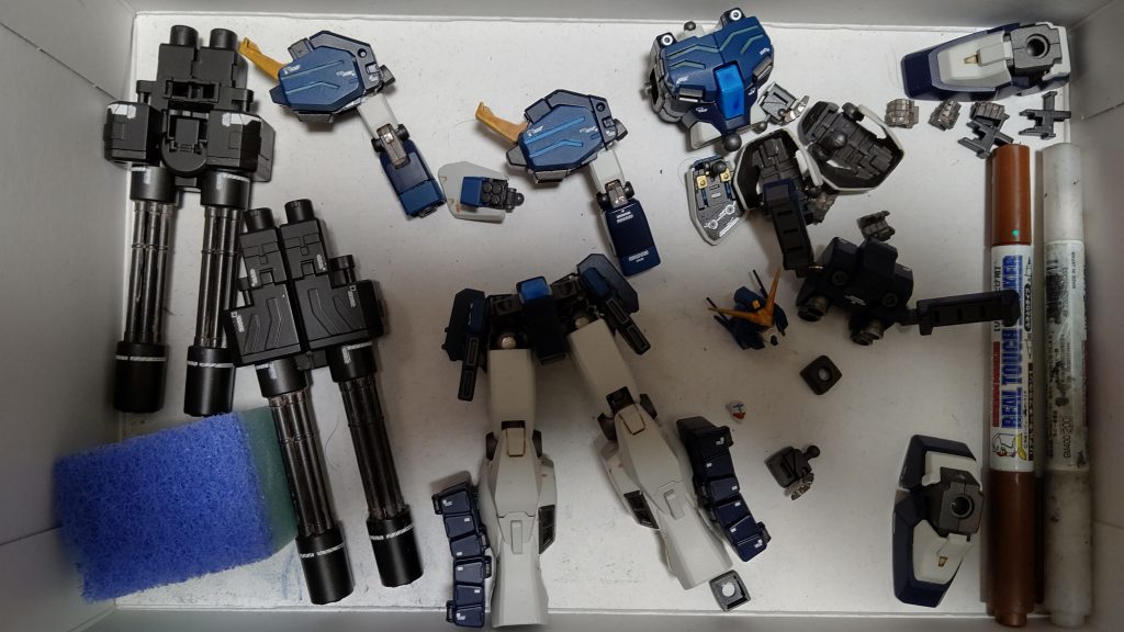 スポンジウェザリングをする前の状態です。