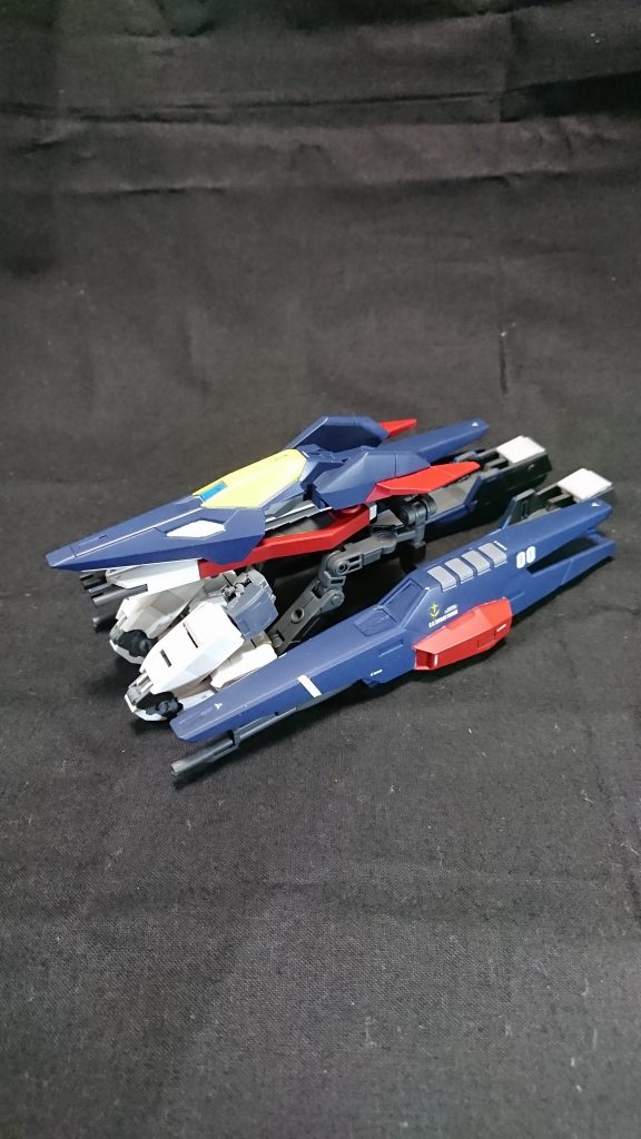 そしてこちらがサポートメカのGアタッカー主なパーツはGNアーチャー、アリオスのGNHW、コアガンダムⅡのフライヤー、アビスガンダム、つなぎにアムアム、ボールデンアームズ等で作製