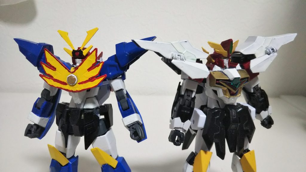 以前制作した武装ファイバードと一緒に