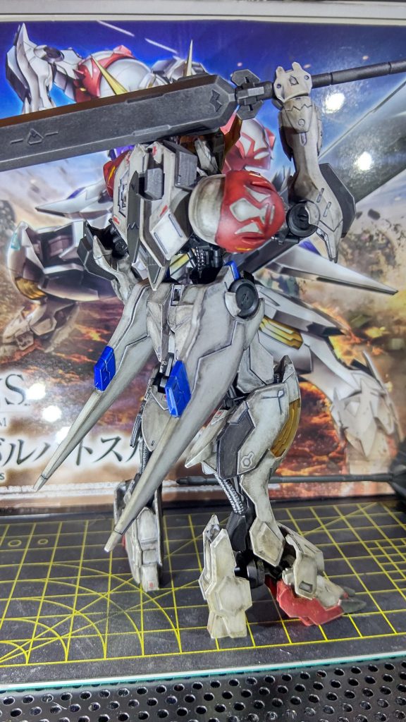 デカールはMGバルバトスの余り物です😄