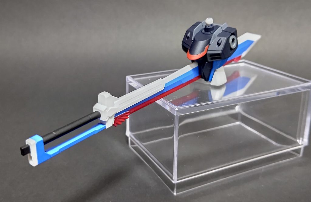 フリーダム串刺し用のエフェクトパーツ。白単色だったので塗り分けが大変でした。