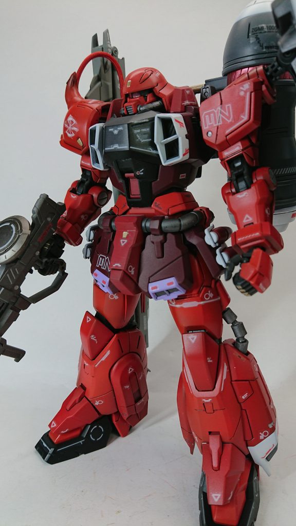 赤色は、二色から四色に変更してます。