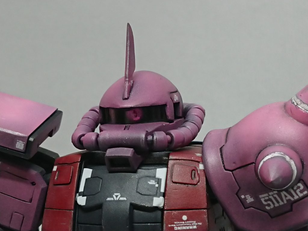 一応　ひさし部分はエポパテで少し盛っています、