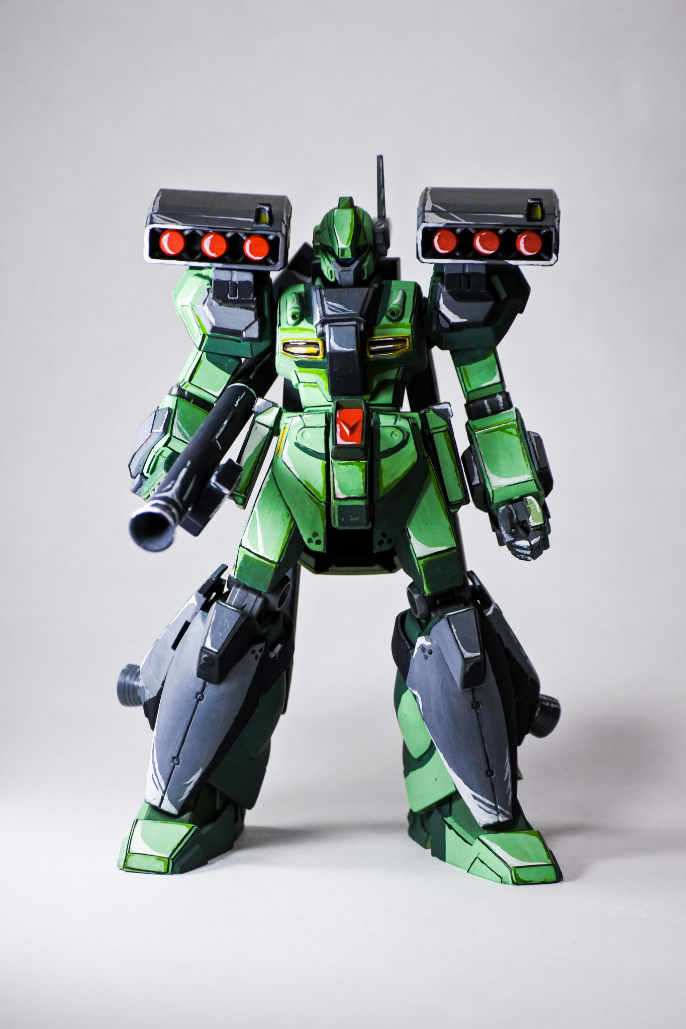 イラスト風塗装 HGUC スタークジェガン｜TRKT001さんのガンプラ作品 