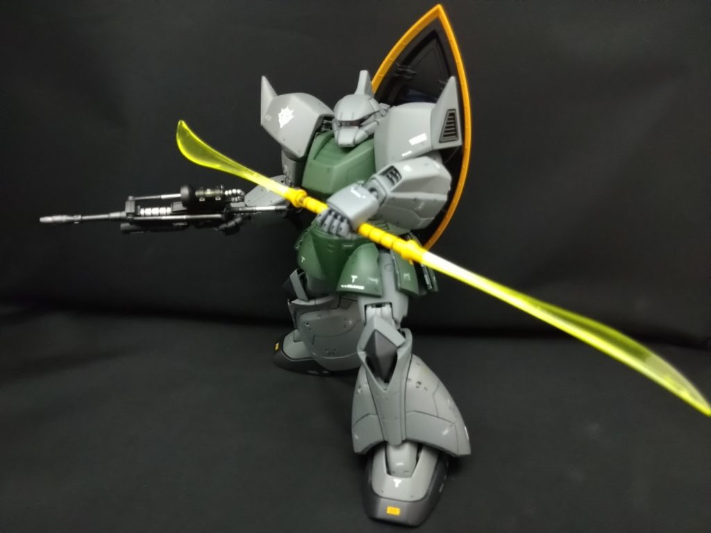 アクションポーズ