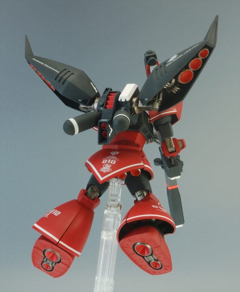 リヤスカート形状変更してます。