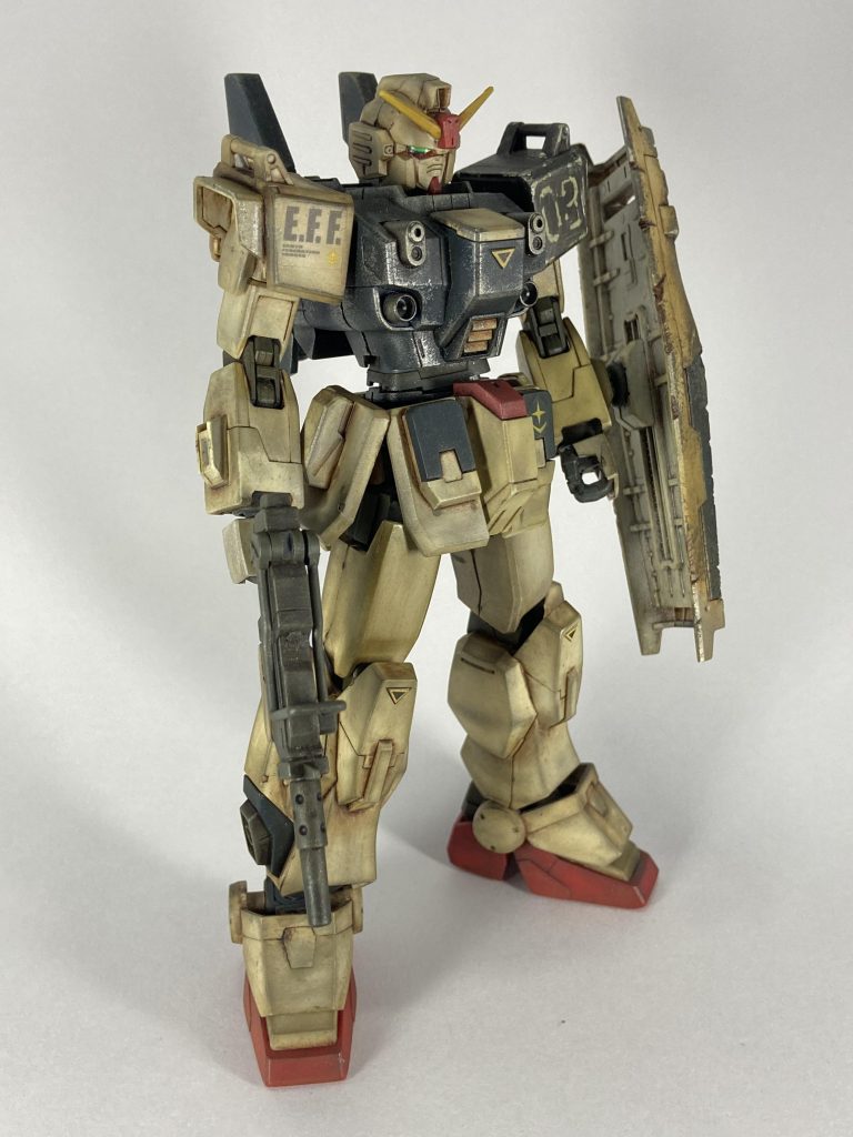 使用塗料タミヤウェザリングマスターCセットリアルタッチマーカーブラウン、グレー3つや消しPトップコート