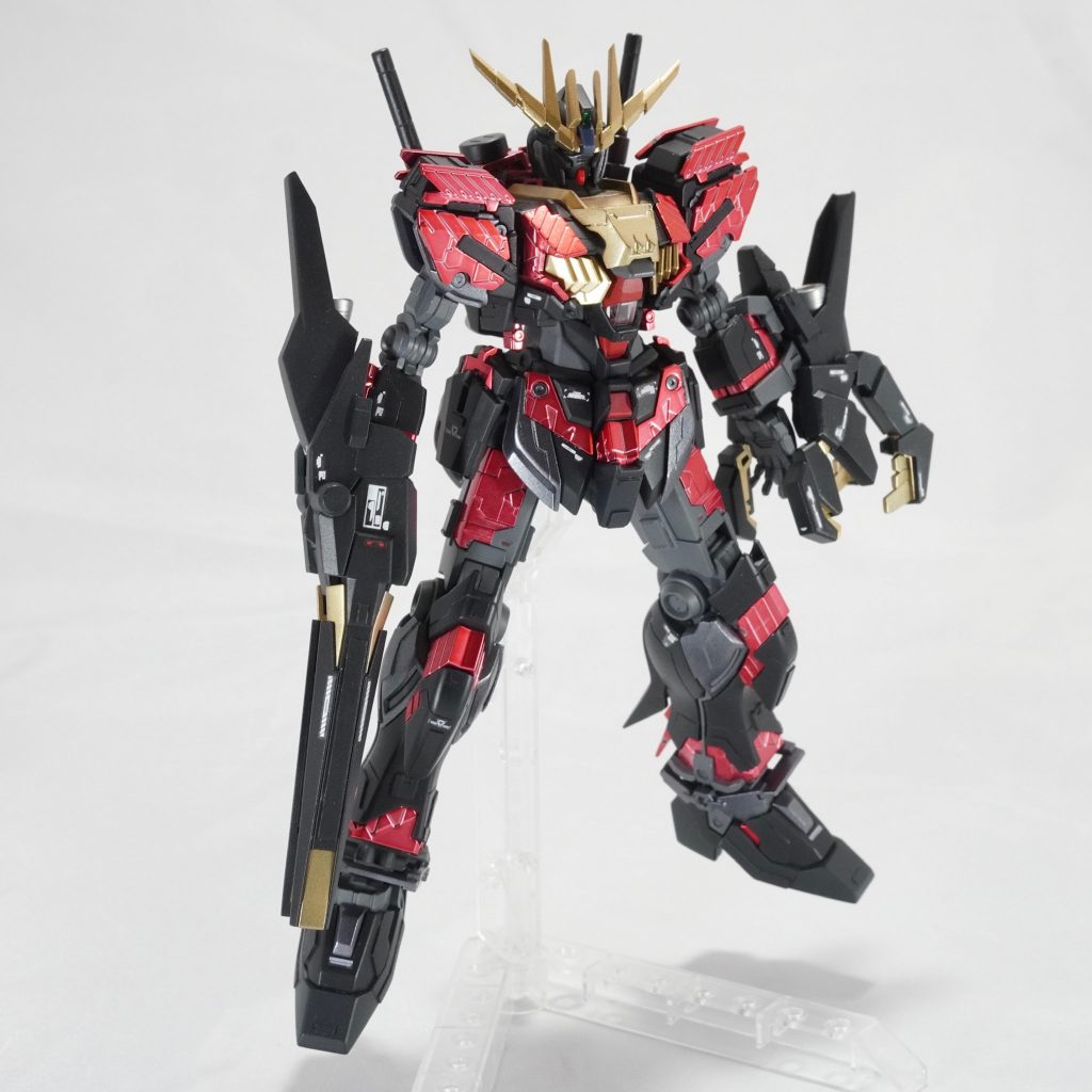 サイコフレームの色を変えるだけで雰囲気が変わるので面白いですね。