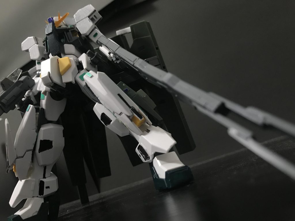 νsガンダム「言ってないです」???(サバーニャァァア)「ならば私を狙ったサツリロボのリーダー格か!貴様ぁ!」