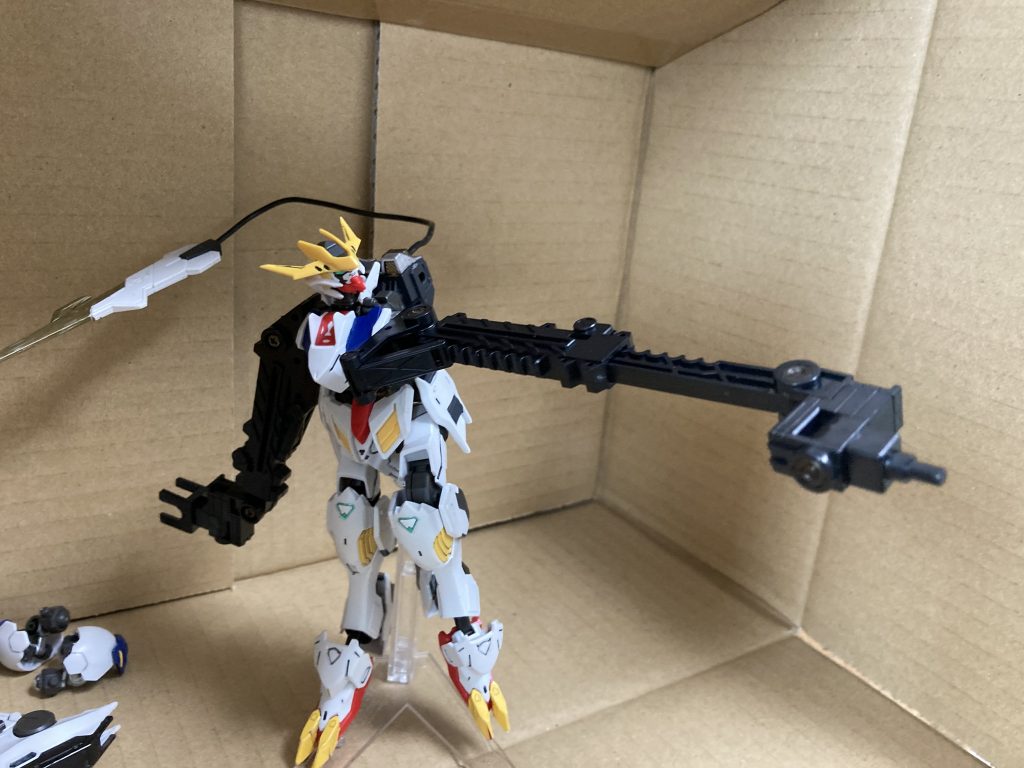 ロケットパンチもできるぞ！すごいぞ！かっこいいぞ！