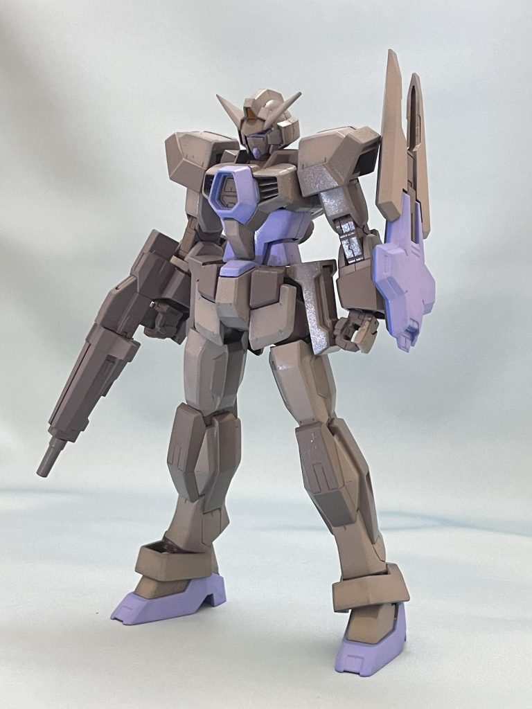 元のシールドは無くしたのでフルグランサのを代用してます。