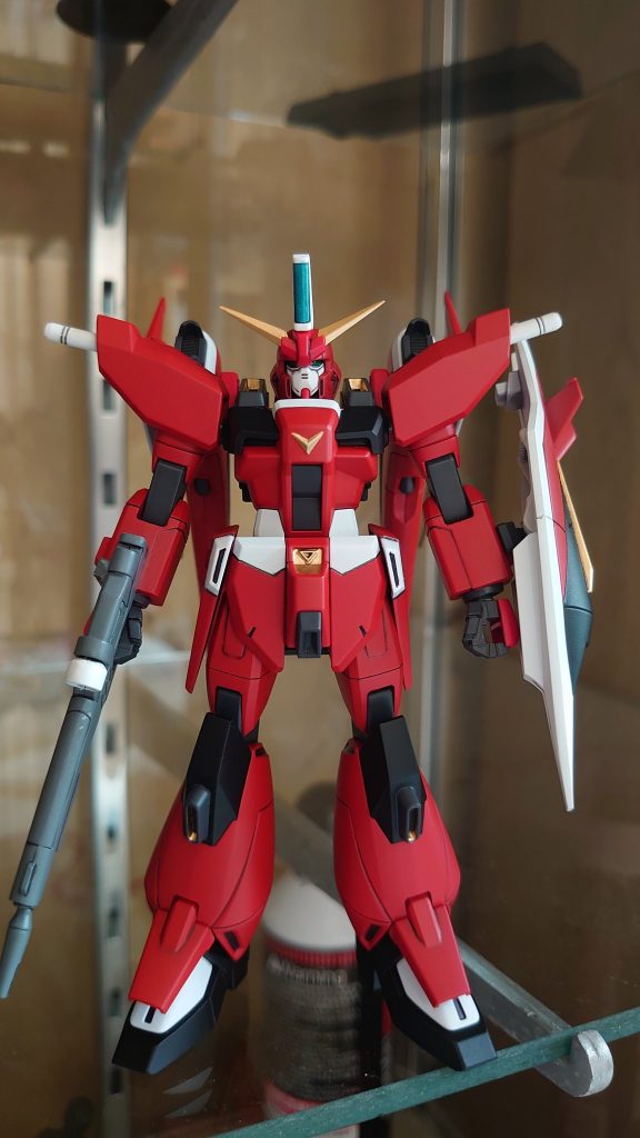 やったことはすごくシンプルですが。肩をボールジョイント化。顔を削って調整。