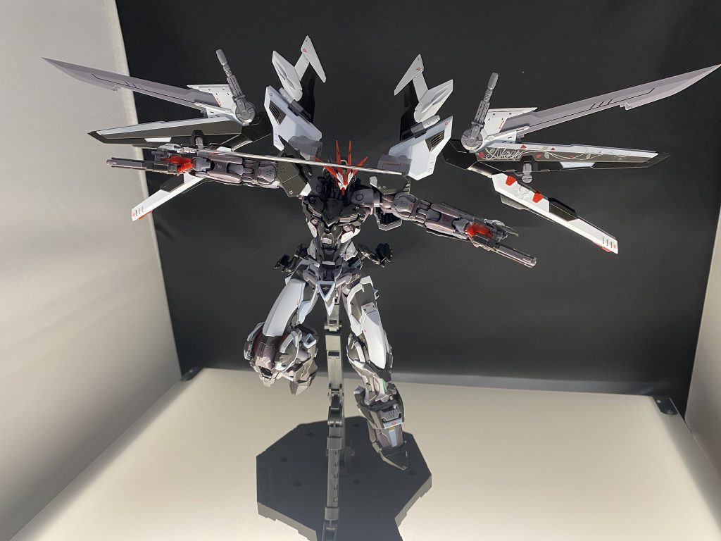 ハイレゾリューションモデル ガンダムアストレイ ノワール–3枚目/制作者：@neu_kugel