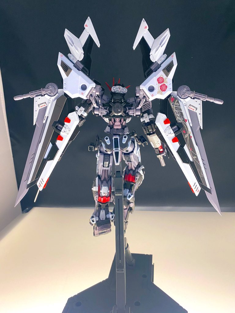 久しぶりの製作、塗装で粗の多い作品となりますが、温い目で見て頂ければ幸いです。