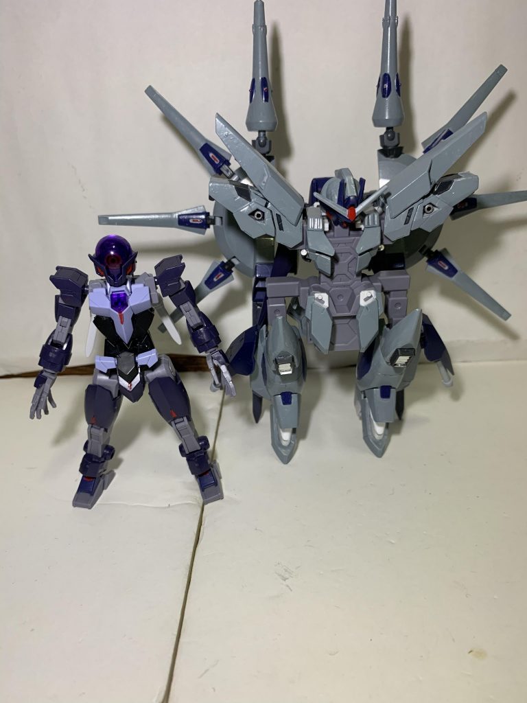 アルスコアは合体のしやすさからコアガンダムよりに