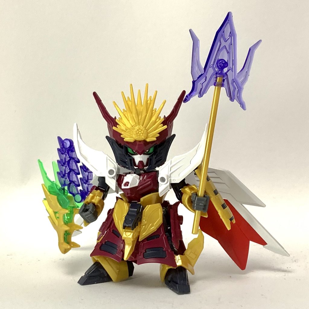 最初期。羽根(マント)を悩みつつ、ドラゴンハングは関羽雲長νガンダムのパーツを検討していました。