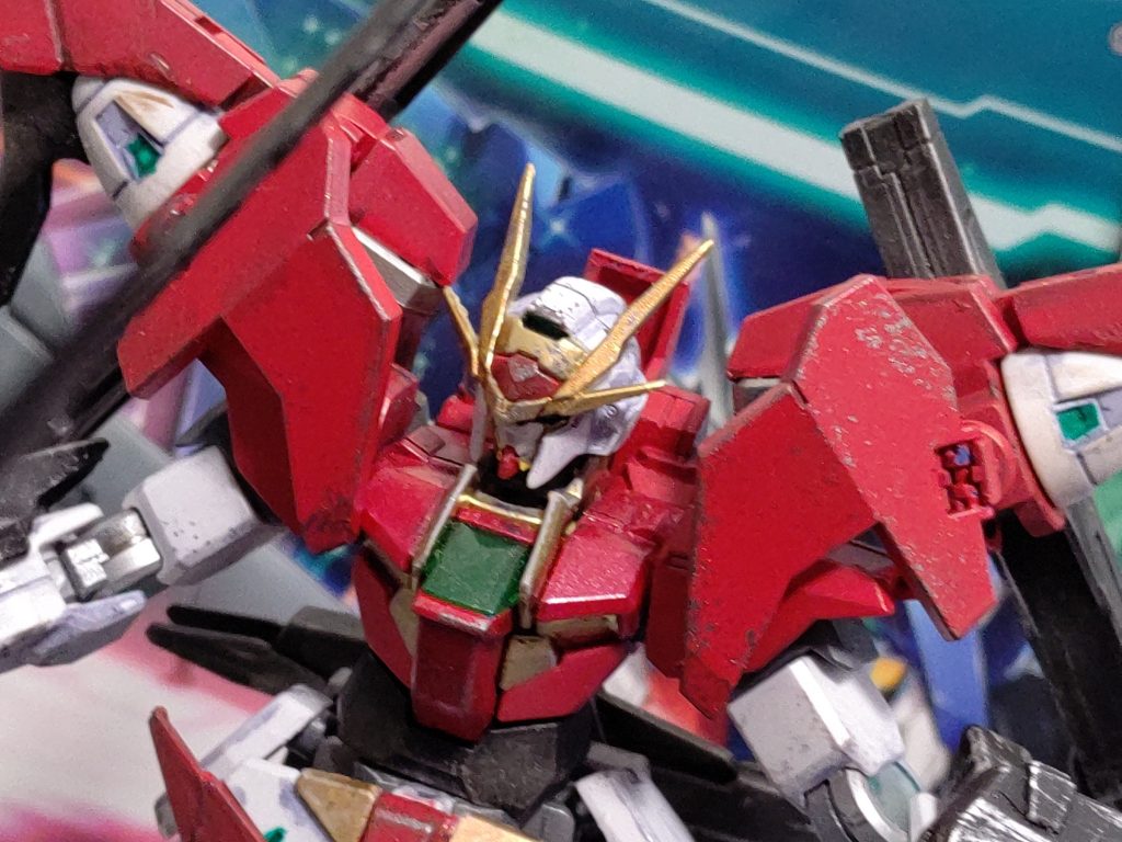 アップ。青から赤に変えただけですけど、けっこう印象が変わるなあ。