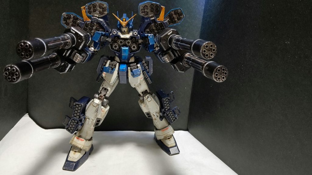 フルオープンアタックです。ヘビーアームズといえばこれです。