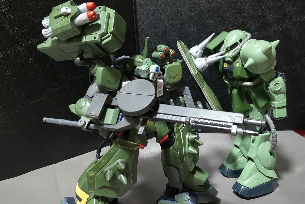 ニードル付シールドを利用したタックル!※この後トゲを撃ち込まれます