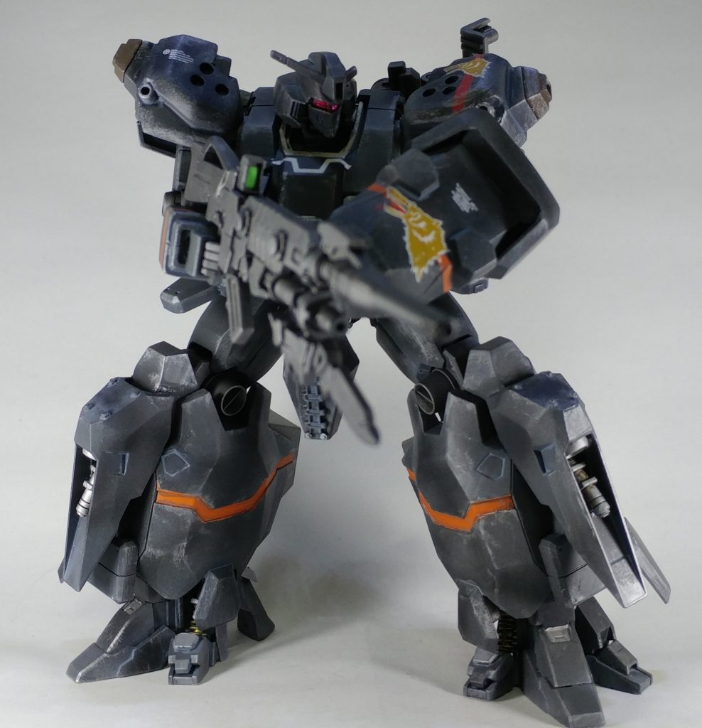 ライフルは30MMシリーズとジャンクパーツを組み合わせて作りました。