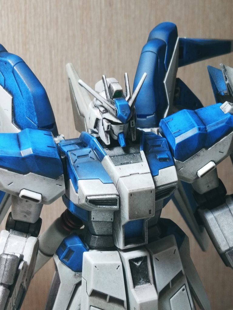 今回、リアルタッチマーカーは青とシルバー部分、関節はグレー3、白部分はグレー2を利用しました。少しは上達できてますでしょうか。今回も最後まで見ていただき、ありがとうございました。