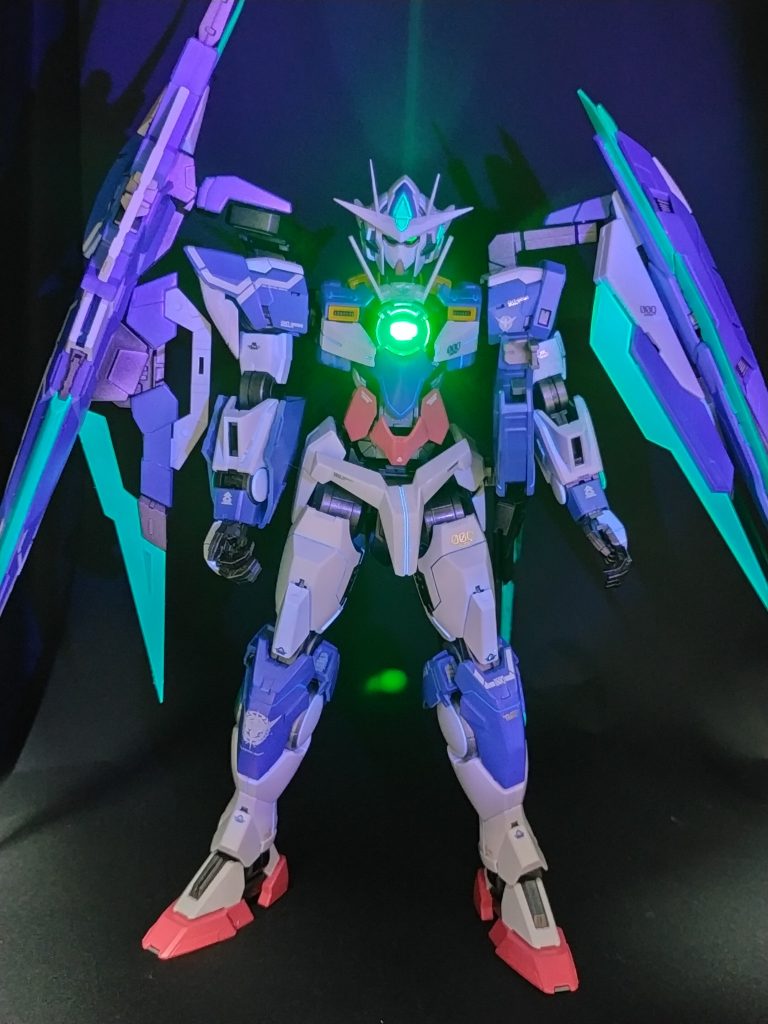 ダブルオークアンタフルセイバー–4枚目/制作者：sea