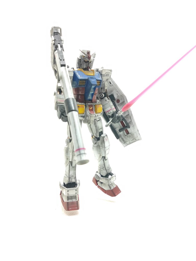 RX-78-2 ガンダム–4枚目/制作者：かえる