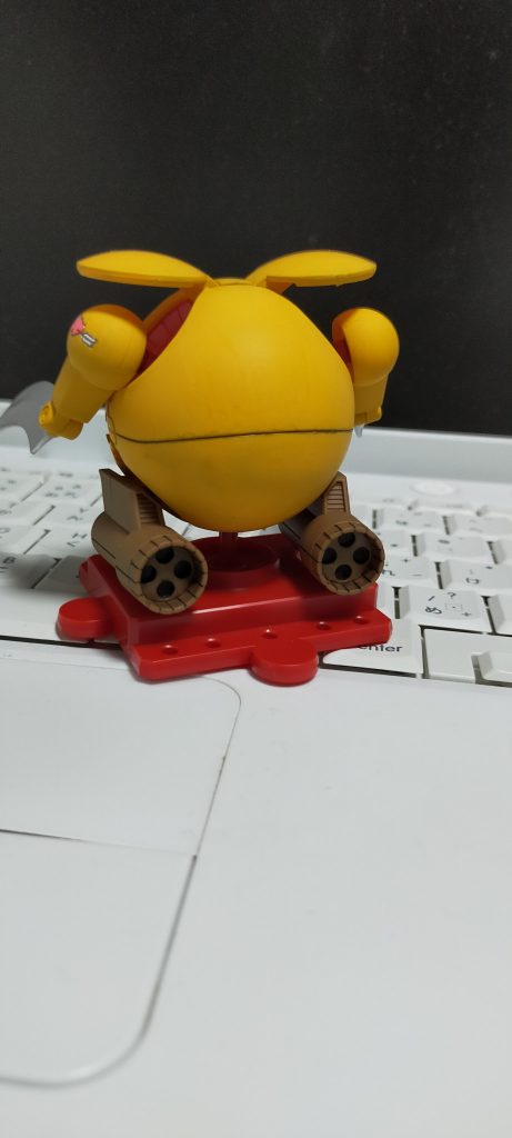 カワイイ!疲れた時にはこういうのも悪くない。ザクレロといえば、口が開いてないとね。もちろん、キバも生えてないと。