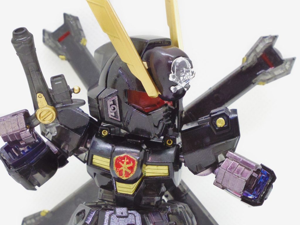 特徴的なアンテナは、このためだけにBB戦士X2を買って移植しました。ちょっとした贅沢(笑)