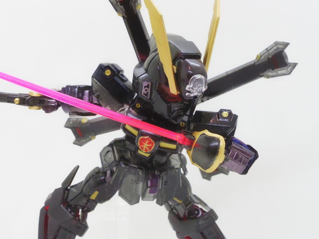 クリアのキットには、クリアエフェクトパーツも付属してるので、活用。