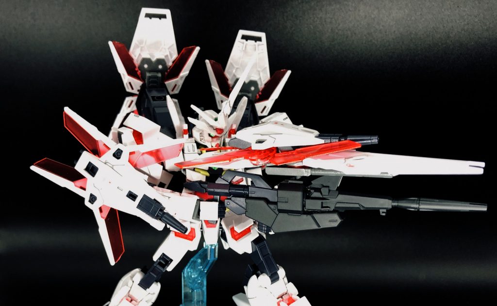 2基のシールドをそれぞれ合体可能であり、それによって威力の増幅が可能。なんで合体すると威力が上がるかは我々にもよく分からんのです。