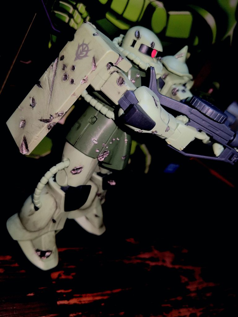 歴戦ザクⅡ–2枚目/制作者：濱ちゃん