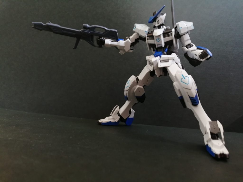 ビームライフル装備