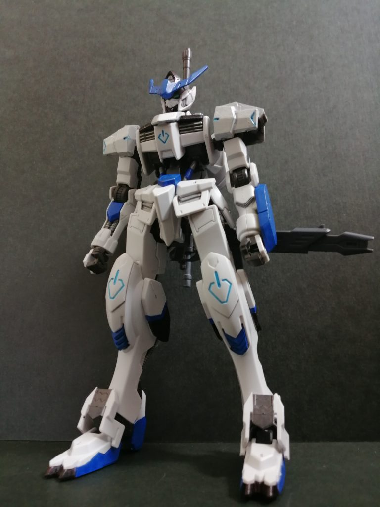 やっぱりライフルの位置が気になる