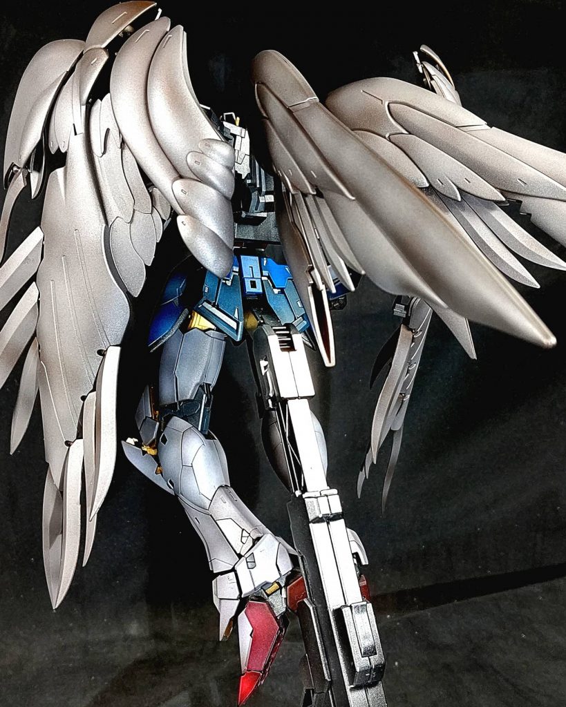 舞い降りた英雄(ヒイロ)–7枚目/制作者：やっすおう